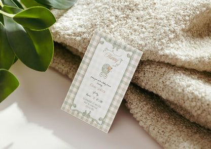 Little Hunny Invitation - MintyInvites